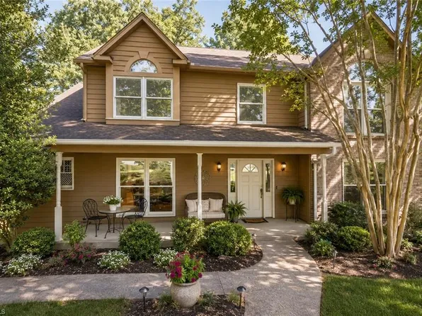 9412 Horse Creek Run, Kernersville, NC 27284
