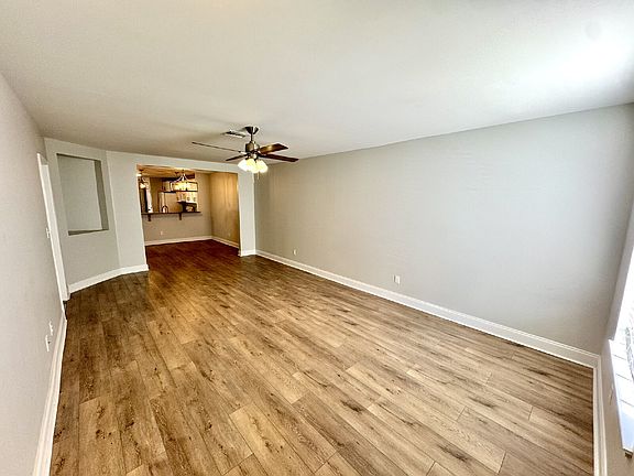 3rd image of 3124 Meadow St
