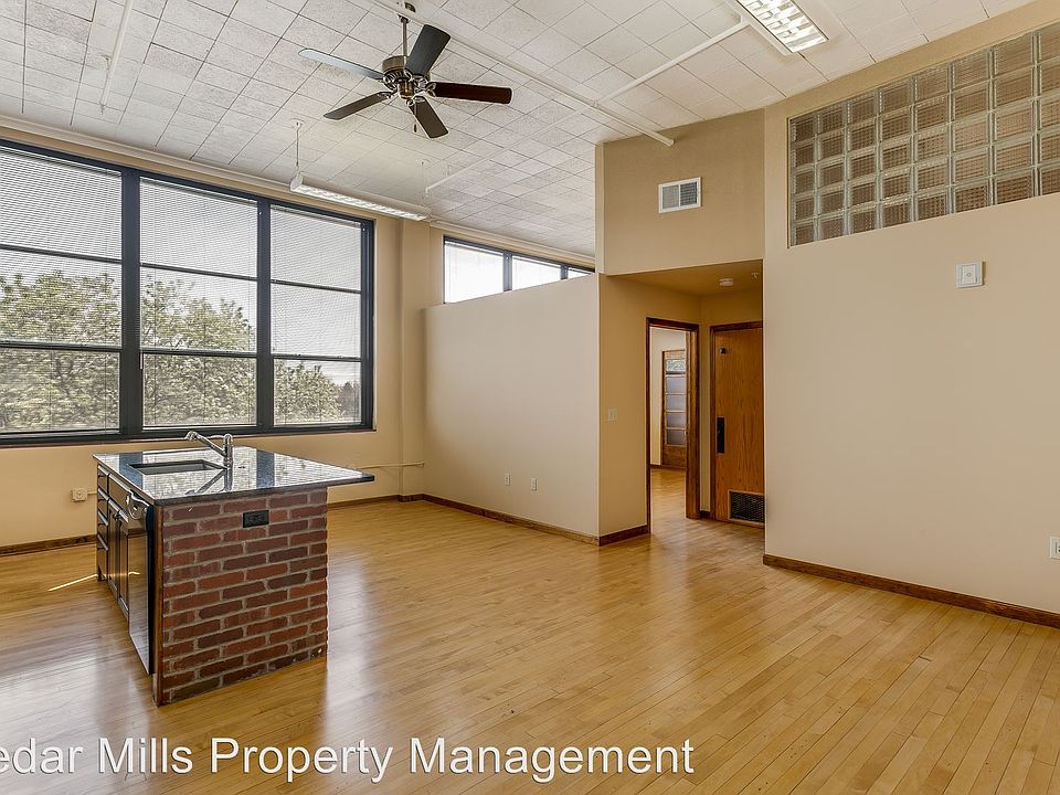 1st image of 1220 E Kellogg Dr APT 203