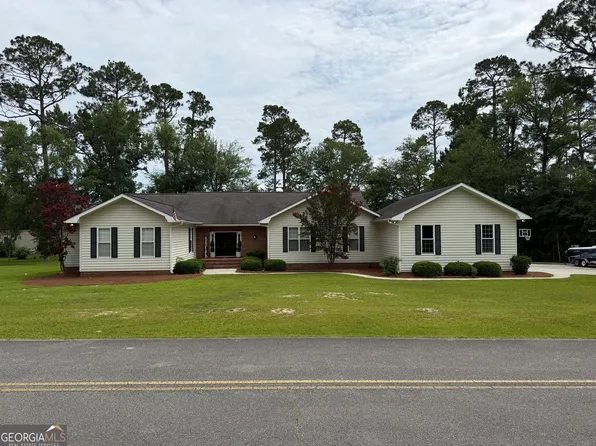 1729 Green Acres Dr, Vidalia, GA 30474