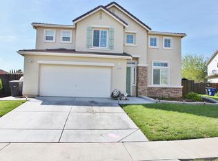 719 Pine Creek Ln, Patterson, CA 95363