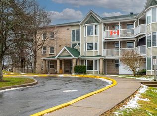 87 Kearney Lake Rd #209, Halifax, NS B3M 4H1