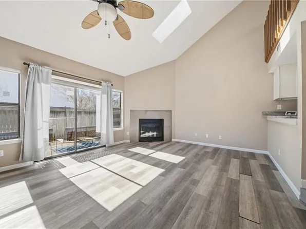 1524 Colonnade Dr, Virginia Beach, VA 23451