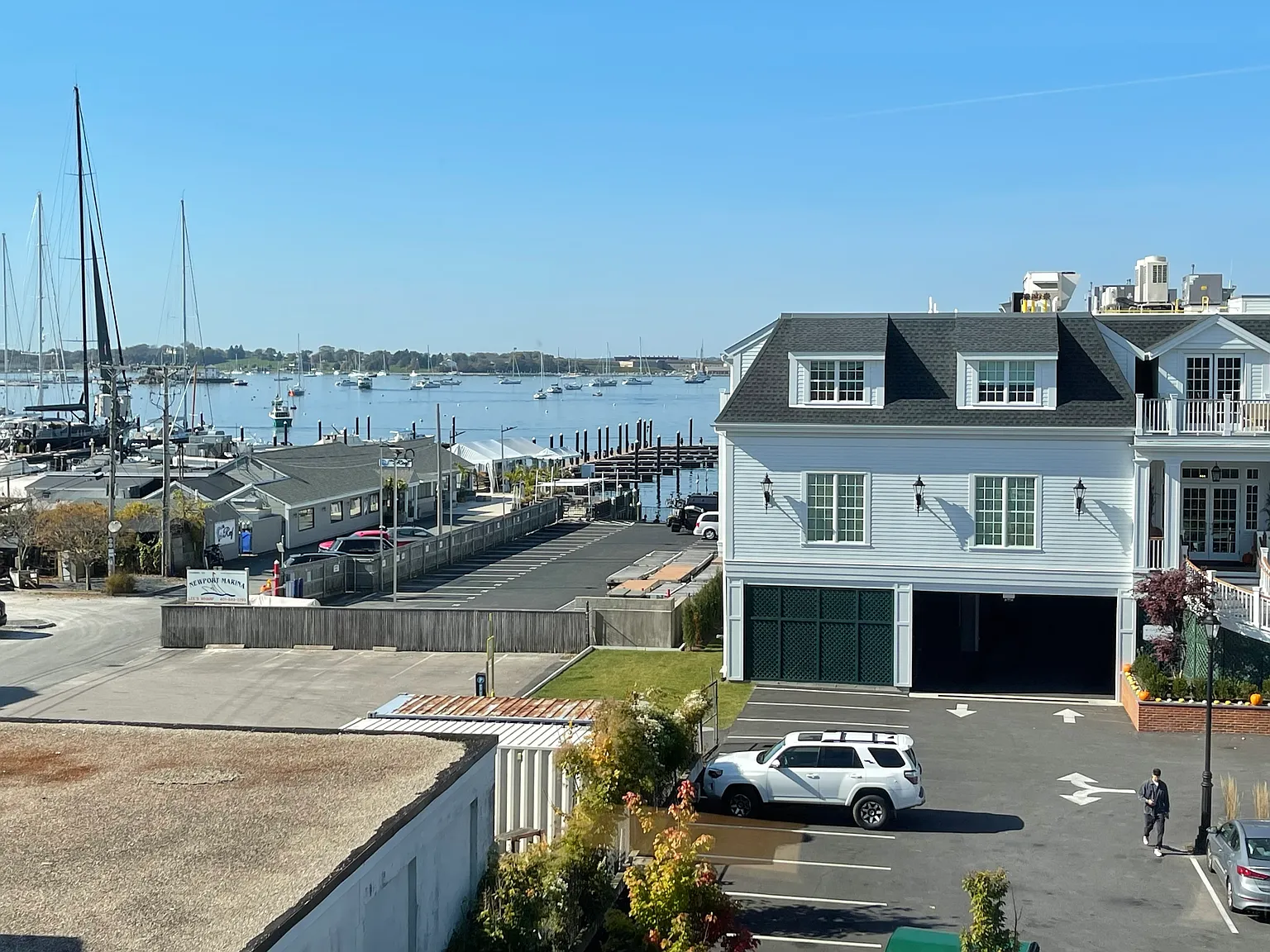 2 bed, 1217 sqft, $3,300 — Photo 4
