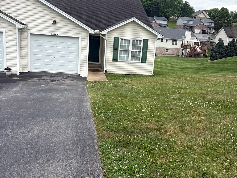 20892B Deer Run Dr — Photo 1