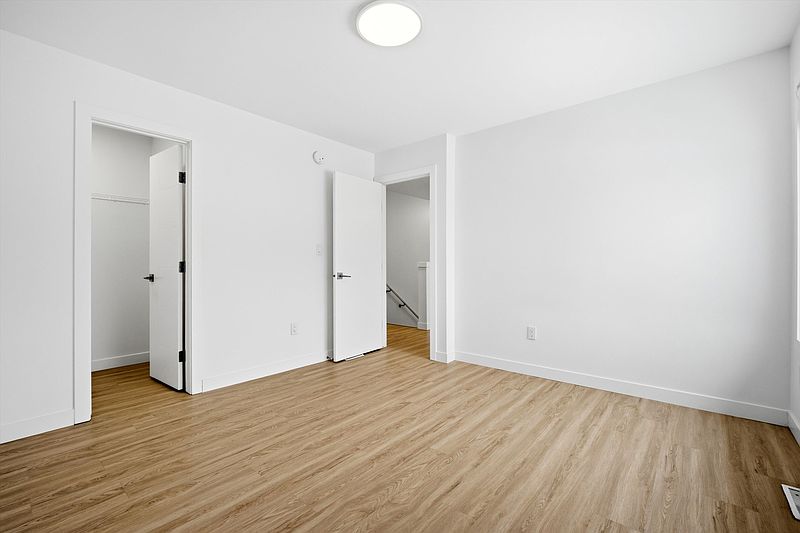 Winnipeg Apartment for rent - 3 Bedrooms — photo 7