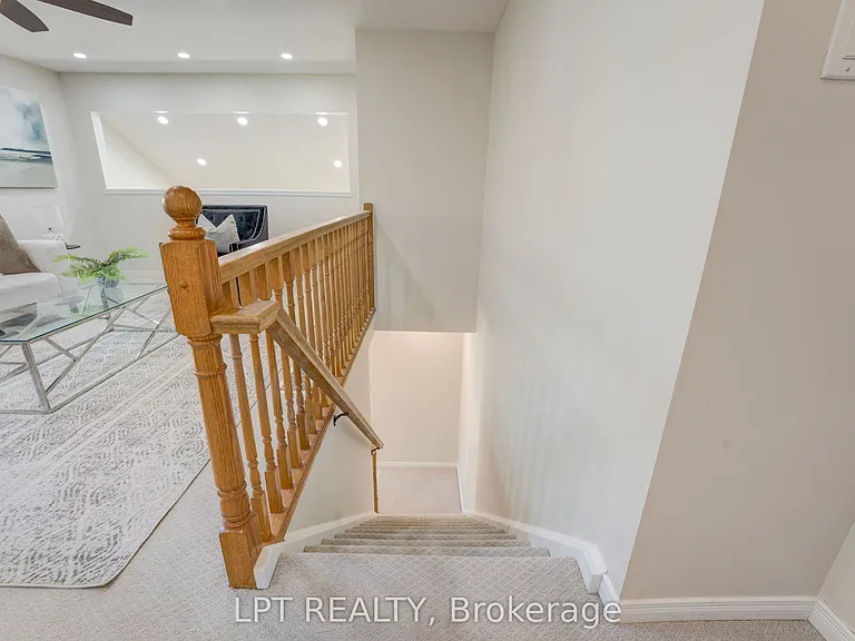 795 Laurelwood Dr #13 — Photo 35