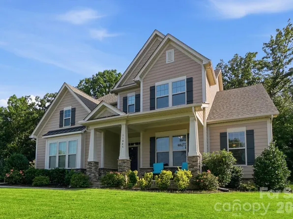 11045 Double Knot Ct, Midland, NC 28107