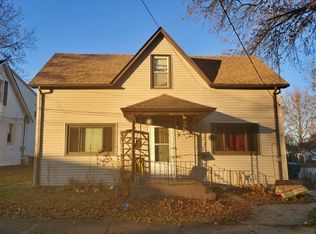 12 W Ash St, New Baden, IL