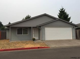 3045 Hazelgrove St NE, Salem, OR