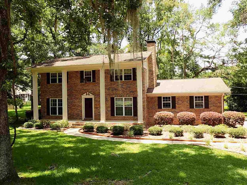 1st image of 2326 Trescott Dr