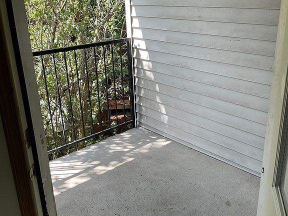 5th image of 110 & 114 SE 146th Ave #110-6