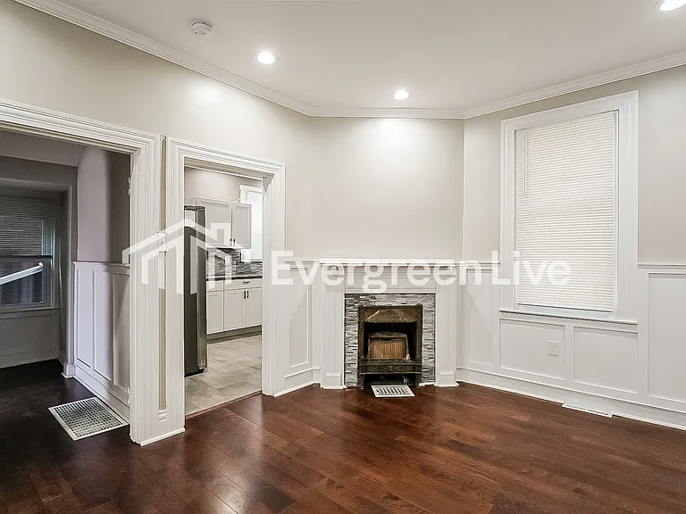 2110 Monongahela Ave — Photo 10