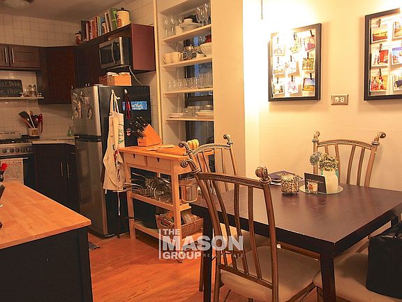 3rd image of 341 E 90th St APT 6