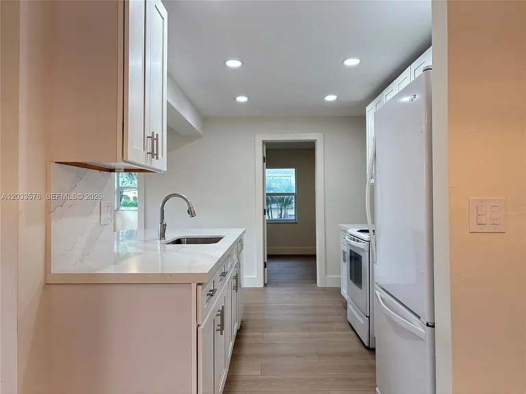 1221 NW 44th St — Photo 6