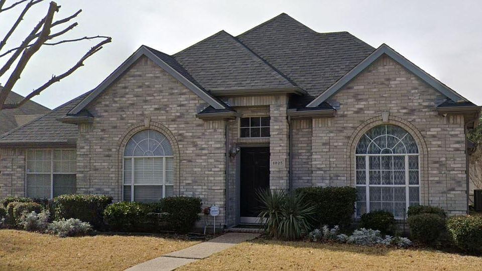 1st image of 4025 Desert Mountain Dr