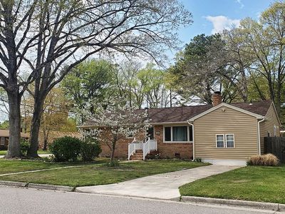 54 Belmont Rd, Newport News, VA, 23601