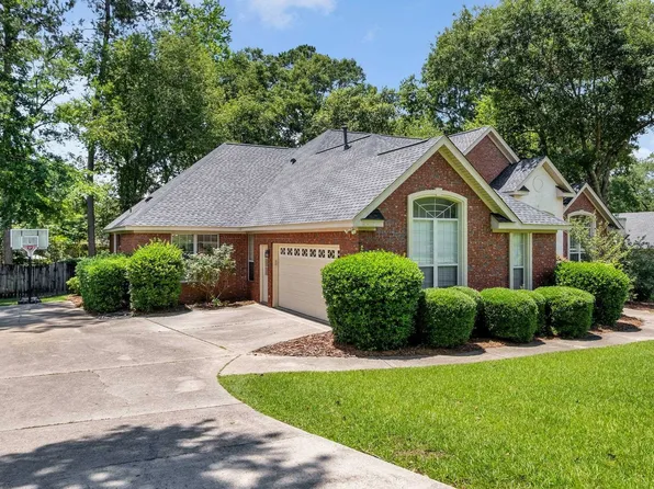 8362 Inverness Dr, Tallahassee, FL 32312
