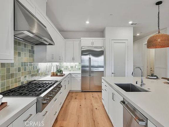 3rd image of 24393 Camino Oceano