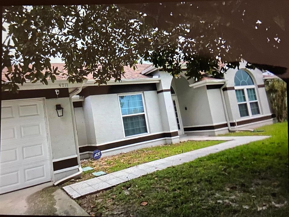 2nd image of 4711 Beagle St