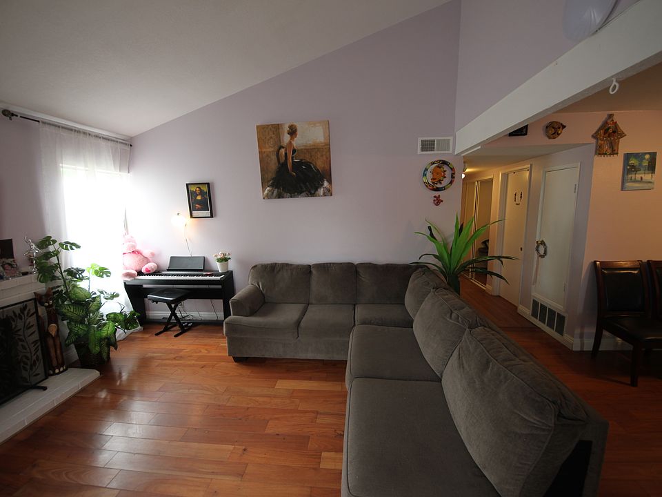 1st image of 1430 Cabrillo Park Dr APT F