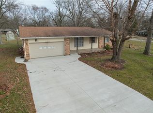 107 Maple Dr, Catlin, IL 61817