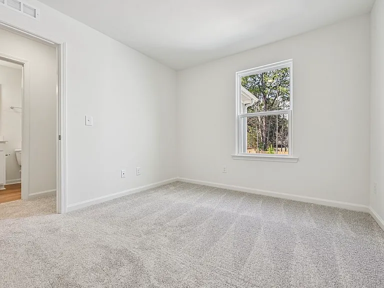 212 Parker Ln — Photo 23