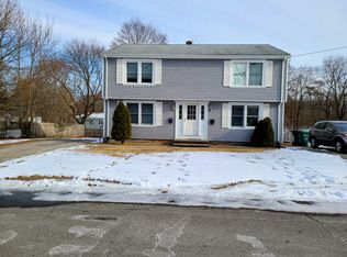 21 Rossi St APT B, Warwick, RI 02886