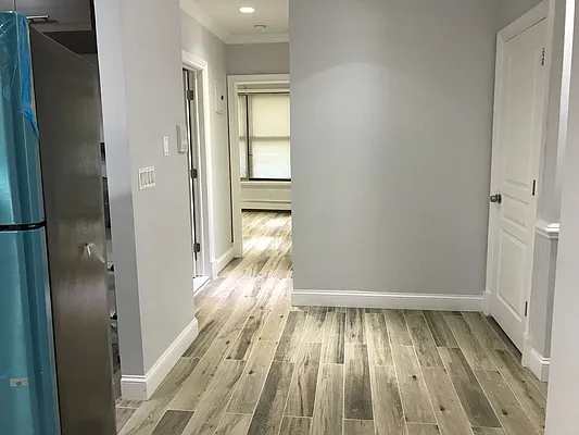 Rented by Aida Home Realty | media 21