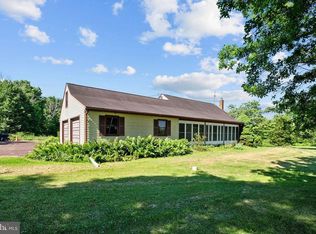 202 Moyer Rd, Perkasie, PA 18944