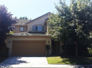 551 Watercolor Ln, West Sacramento, CA 95605