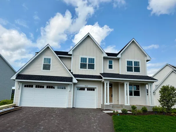 5520 Rolling Hills Pkwy, Victoria, MN 55318