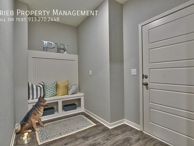 22091 W 123rd Ln #4-109 — Photo 29