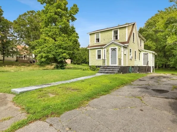 17 Bliss St, Taunton, MA 02780