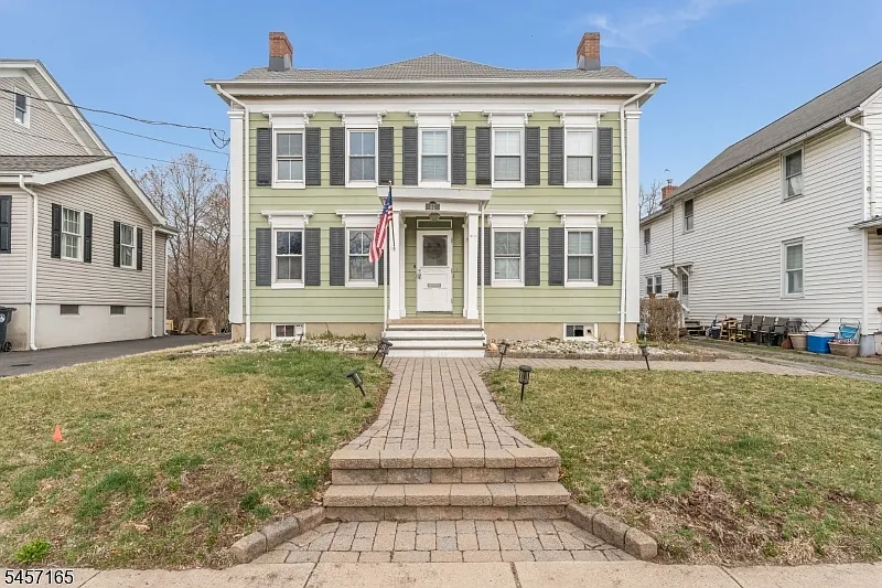 57 Mine St