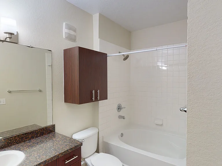 The Vintage Lofts at West End — Photo 90