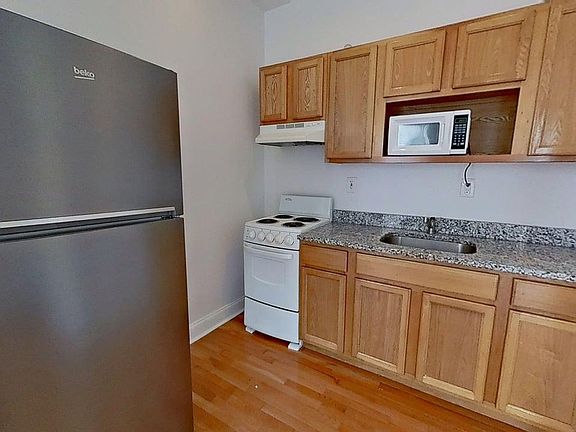 4th image of 1234-40 Rising Sun Ave #D