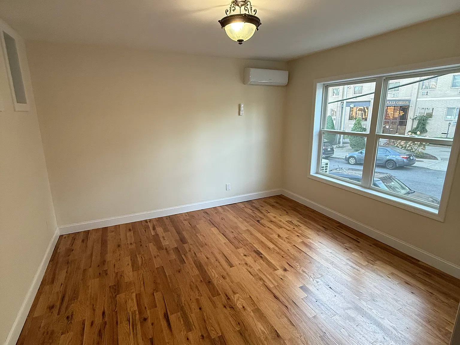 1 bed, 800 sqft, $1,895 — Photo 4