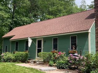 18 Merrill Rd, Freeport, ME 04032