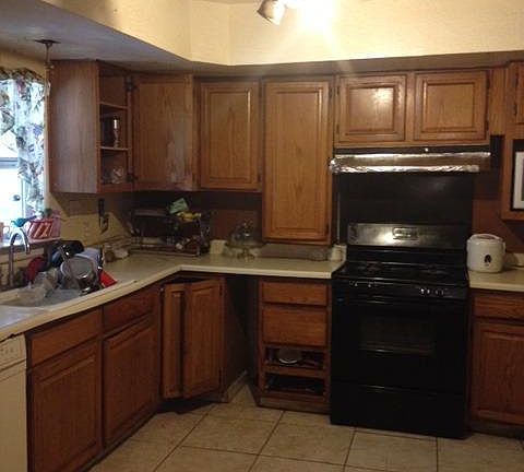 3rd image of 2540 W Princeton Ave