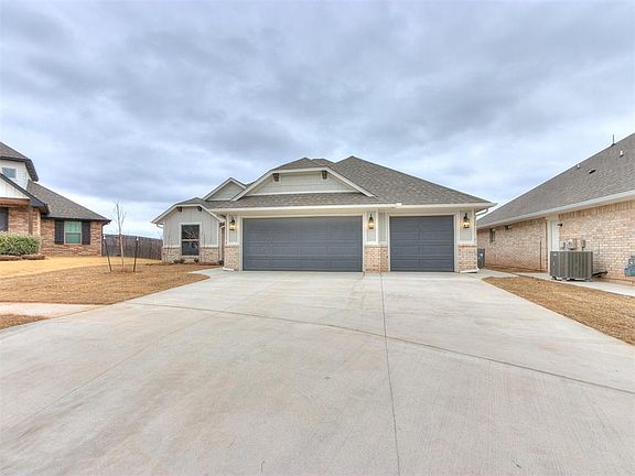 4th image of 11828 Corie Nicole Ln