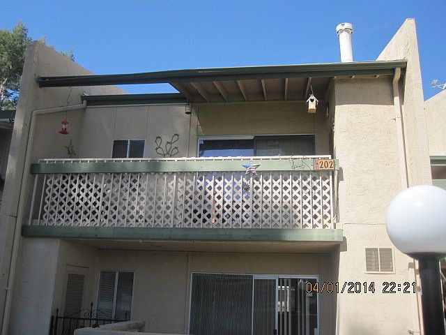 1st image of 814 S Langley Ave