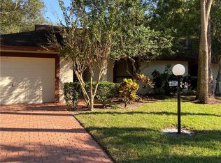 4671 Oak Forest Dr E #6, Sarasota, FL 34231