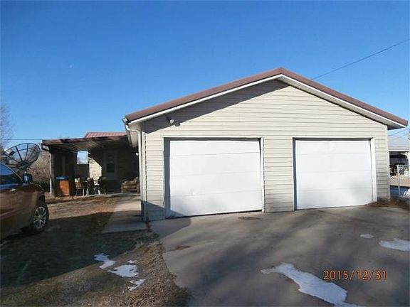 3rd image of 1212 East Ave