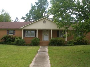 2304 W Meadow Ln, Florence, SC 29501