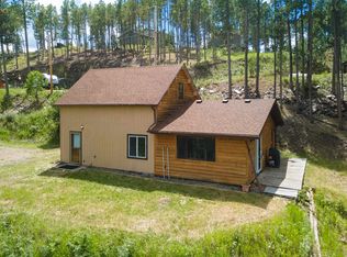 475 Robinson Dr, Hill City, SD 57745