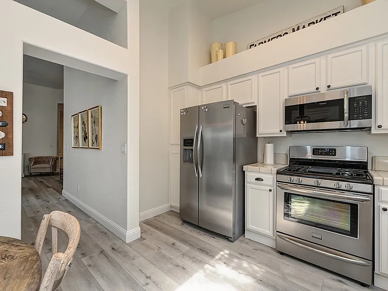 5537 Cabrillo Way — Photo 18
