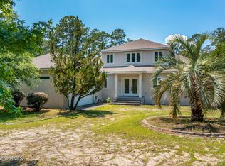 301 Sandy Point Drive, Beaufort, NC 28516