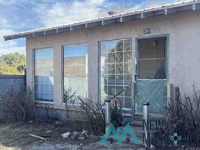 1st image of 203 Reservoir Dr