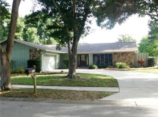 655 Village Way, Palm Harbor, FL 34683